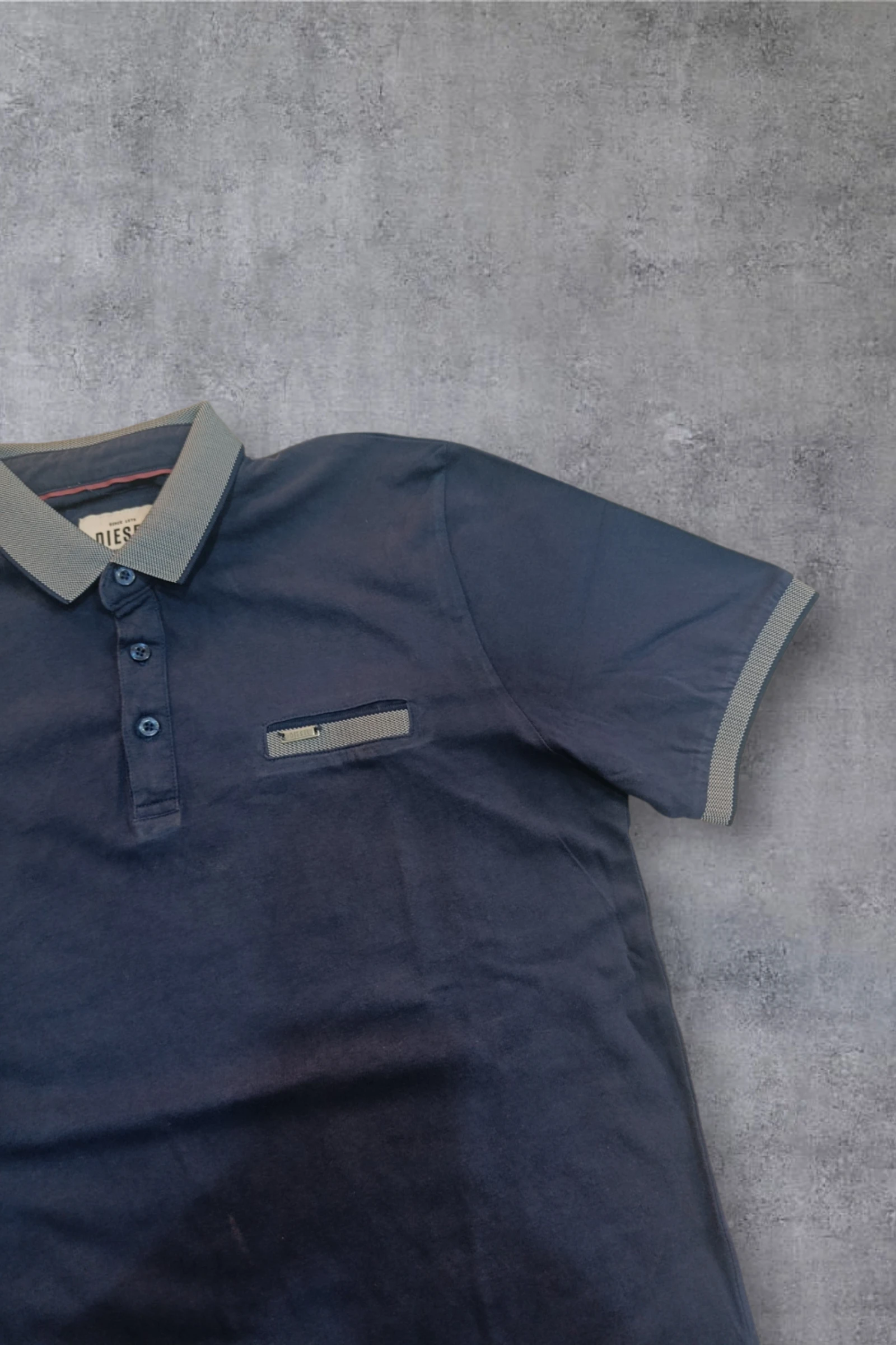 | Polo Diesel Homem | Cor Azul Marinho | Manga Curta | Gola Listrada | Tamanho G | – photo 5